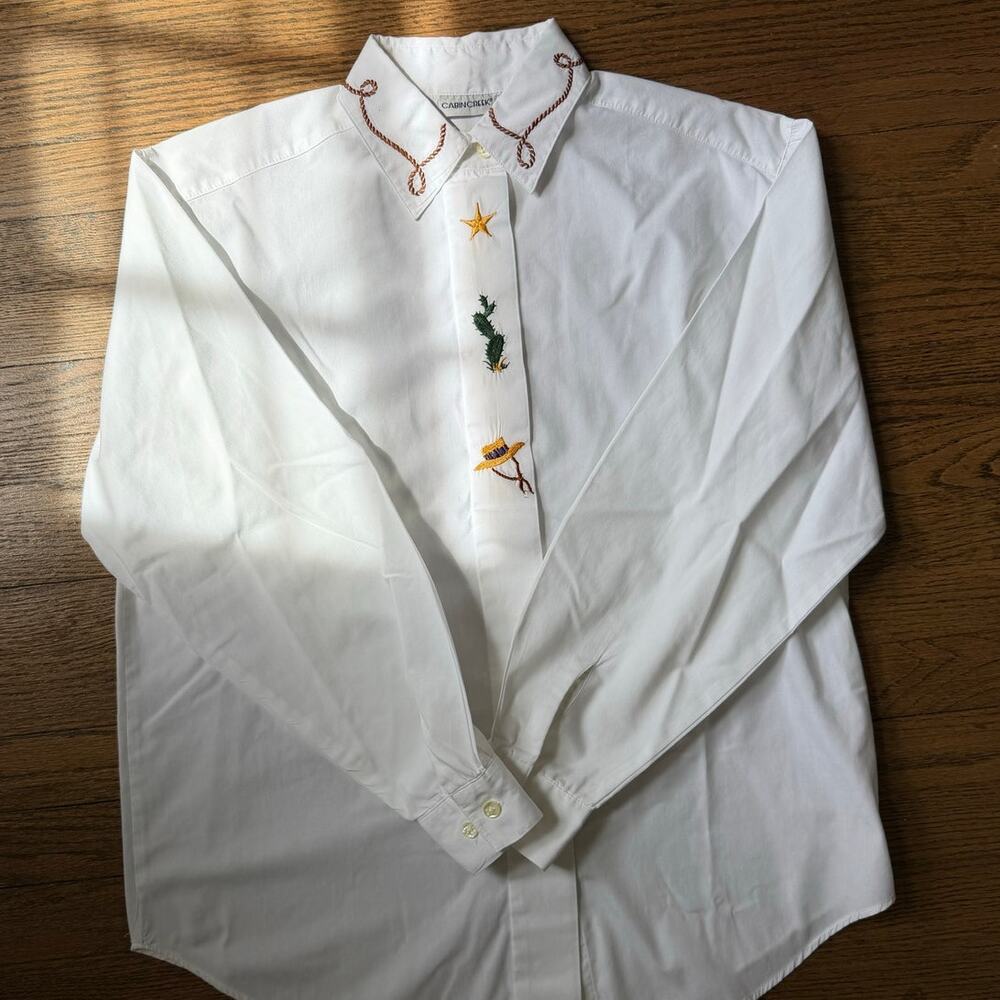 Cabin Creek Western Embroidered Long Sleeve Button Up Blouse Size M